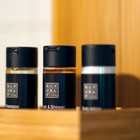 Aubergine Logeren & Dineren Hotel