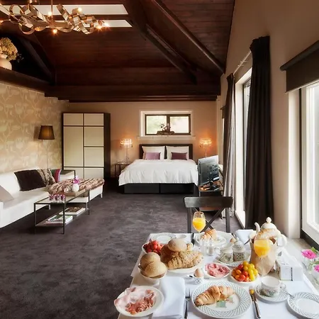 Aubergine Logeren & Dineren Hotel