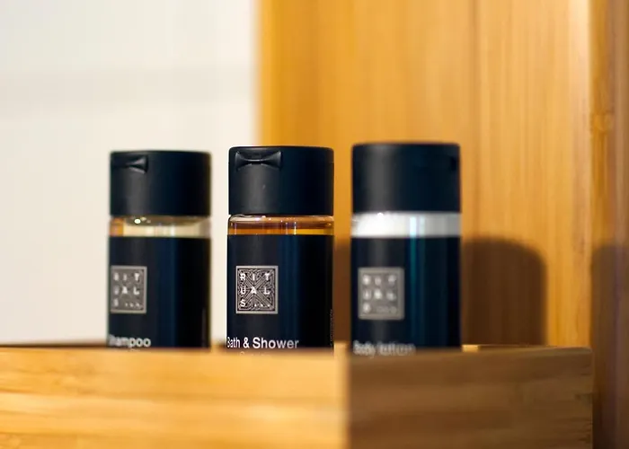 Aubergine Logeren & Dineren Hotel