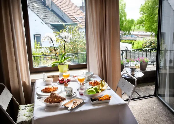 Hotel Aubergine Logeren & Dineren *